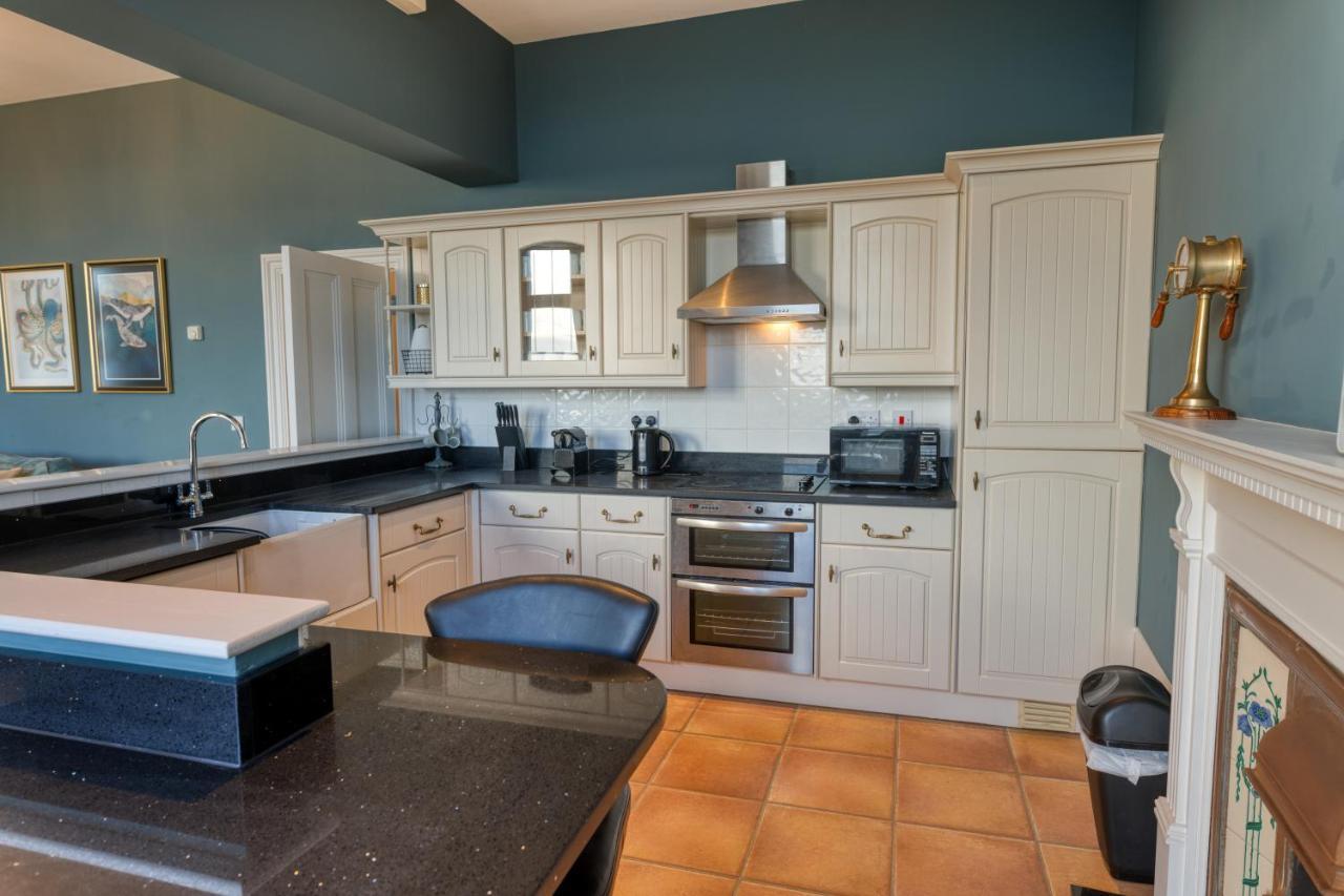 Apartamento The Regency - Sea Views And A Modern Art Deco Style Interior Ramsgate Exterior foto